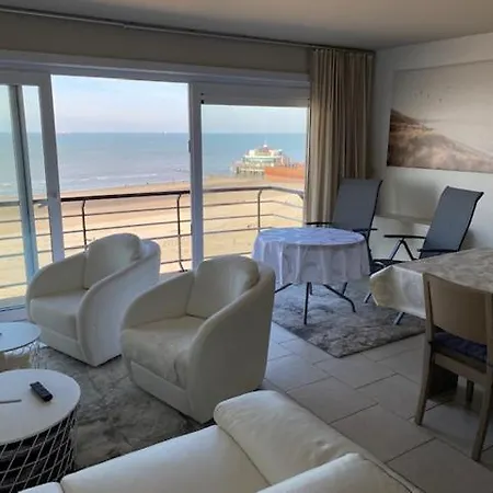 High In Sky & Seasights F 8@blankenberge アパート